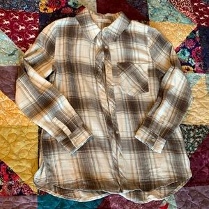 NWOT white, brown, and tan flannel from local boutique
